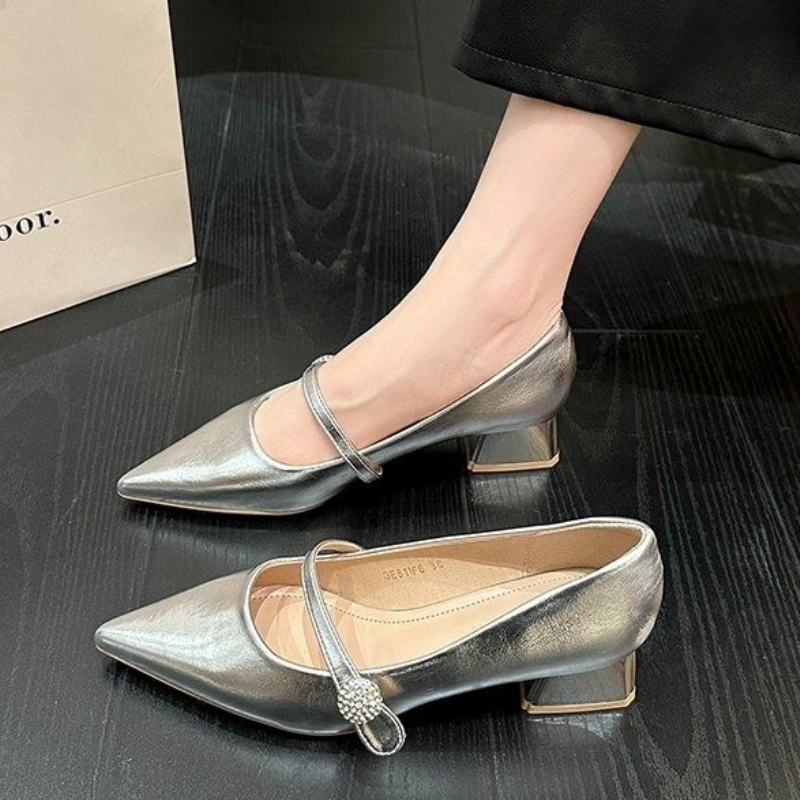 Women Shoes Quick Delivery - 중간 발 뒤꿈치가있는 지적 발가락 여성
