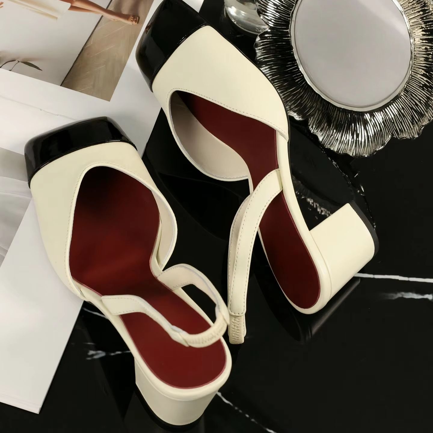여성 슬링백 펌프스 투톤 크림 블랙 페이턴트 토캡 블록 - Women Shoes Sandals 리뷰 및 가격